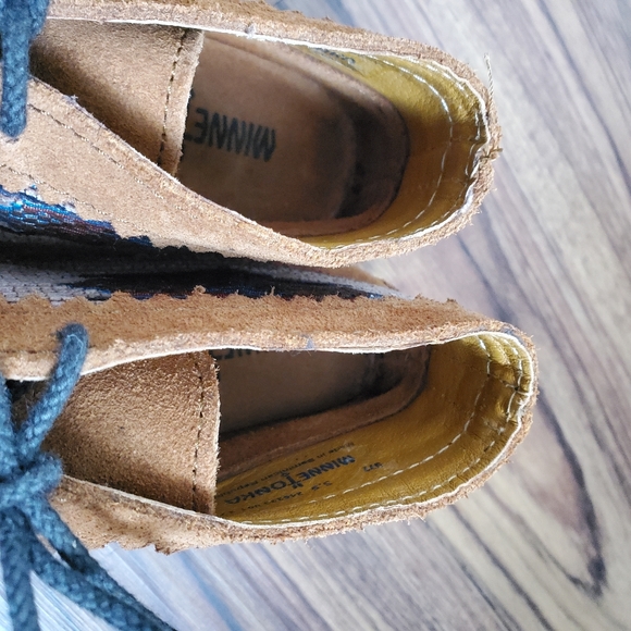 Minnetoka Hard Bottom Moccasins Women's 5.5 Brown Southwestern Detail - Picture 5 of 10